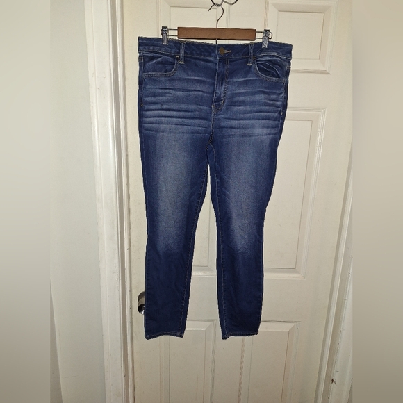 American Eagle Outfitters Blue Ankle Cropped Jeans - Picture 1 of 4